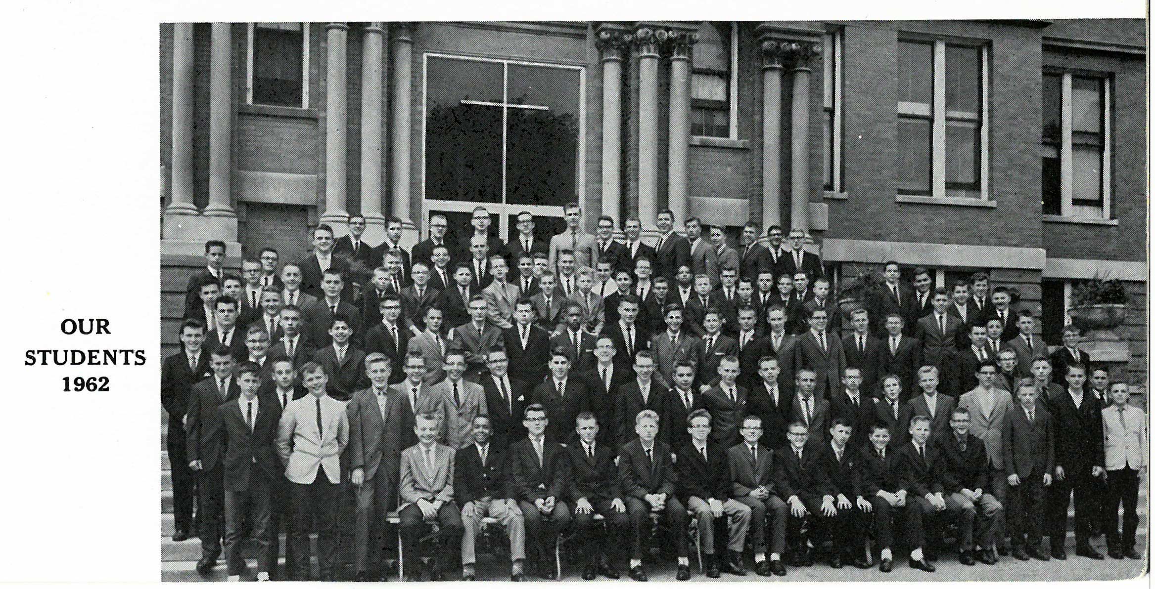 Girard-students-in-1962.jpg